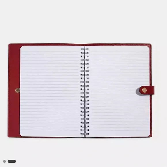 🐴📚🐴 COACH NOTEBOOK WITH DIAGONAL HORSE AND CARRIAGE PRINT 🐴📚🐴 NWT 🐴📚🐴